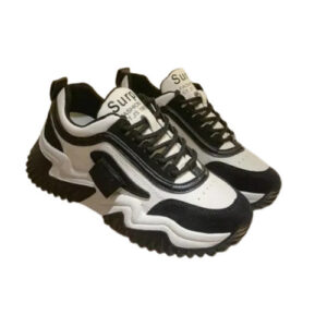 Home handpicked red chillies